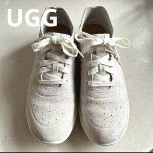 【UGG】　アグ　レザー　スニーカー　白　USA 8 25cm