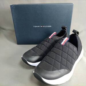 ▲　12/17　281776　TOMMY HILFIGER　トミーヒルフィガー　スニーカー　tmGAINES　ブラック　8M　シューズ