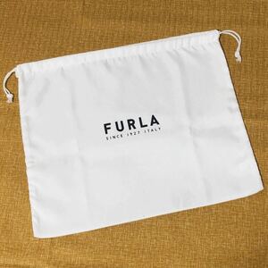 フルラ「FURLA」 バッグ保存袋（3459）正規品 付属品 内袋 布袋 巾着袋 布製 ホワイト 29×25cm 小さめ