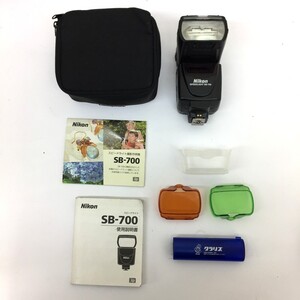 □【同梱可】【60】ジャンク品 Nikon ニコン SPEEDLIGHT ストロボ スピードライト SB-700 収納バッグ付き ※通電不可・パーツ取用