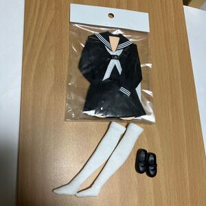 1/6サイズ 衣装　制服　未使用　キューティーズ　ニーハイ　シューズ付き　27cmドール用　ジェニー　着せ替え人形　