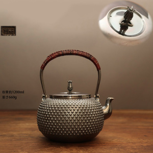 古銀 茶壺 「純銀製玉霰紋提梁壺」 銀瓶 煎茶 湯沸 急須 茶道具 南鐐 金工 茶器 時代物 LT-09124