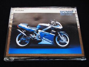 スズキ　ＲＧＶ２５０Γ　１９８８年？　豪華・カタログ・美品・送料込！