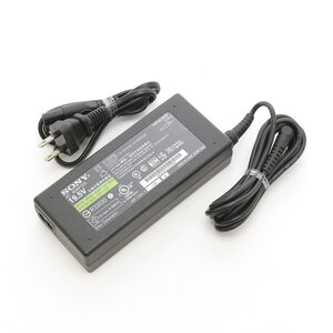 ▽494923 SONY純正現行 19.5V/6.2A ACアダプタ VGP-AC19V52