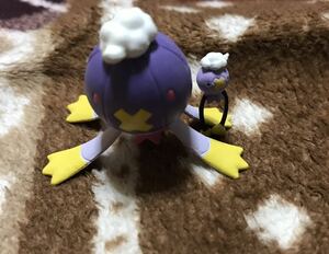 立体ポケモン図鑑　DP04 フワンテ　フワライド フィギュア　進化　2体セット　貴重　カプセルトイ　ガチャ