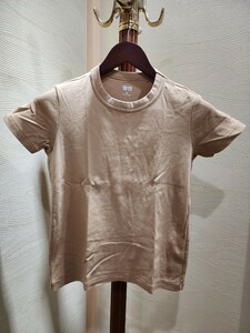 ユニクロ 半袖Tシャツ　ベージュ　無地　UT UNIQLO　Mサイズ コットン