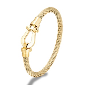 ブレスレット　メンズ　レディース　ゴールド　金　オシャレ　シンプル　 bracelet gold