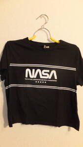 ★H&M★NASA Ladies tops エイチアンドエム レディーストップス サイズL USED IN JAPAN　Tシャツ　Size L