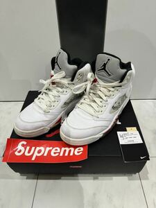 美品　NIKE 15AW×SUPREME AIR JORDAN 5 RETRO 824371-101 ナイキ　シュプリーム エアジョーダン5 ハイカットスニーカーUS9 27cm ホワイト