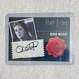 送料無料　Harry Potter AND THE DEATHLY HALLOWS PART2 AUTOGRAPHハリーポッターと死の秘宝パート2 サインカード　ジョージ・ウィーズリー