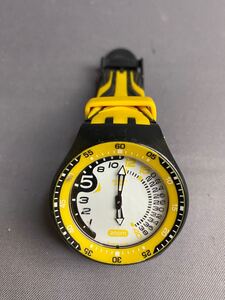 ■ Swatch スウォッチ　CR2025 200M 腕時計