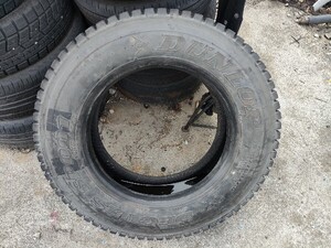 1本 ダンロップ DECTES SP001 215/70R17.5 123/121J　スノー スタッドレスタイヤ トラック