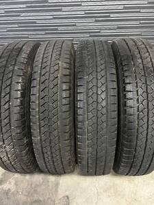 155/80R14 88/86N LT ブリヂストン /VL 1 スタッドレス4本 20年 バリ山