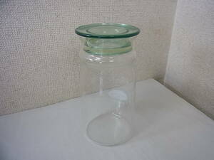 160309H04-0317H-A1□PYREX□パイレックス　熱湯用　容器　計量　蓋つき　日本製　保存容器　保存瓶