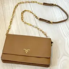 PRADA チェーンバッグ　チェーンウォレット