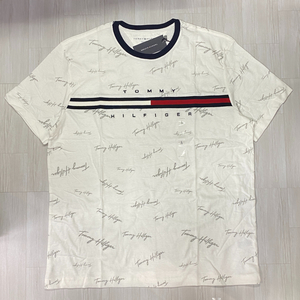 USA限定 【L】 TOMMY HILFIGER トミーヒルフィガー 総柄スクリプト SCRIPT TINO フラッグロゴテープ オーバーサイズ Tシャツ 白 (R4F-31)