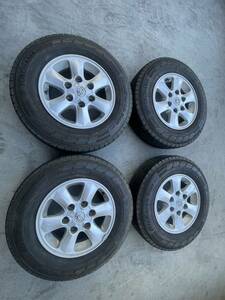 200系 ハイエース YOHOHAMA ブルーアース　195/80R15 4本SET キャラバン等