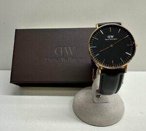 B【不稼働品】Daniel Wellington ダニエルウェリントン F36R01 ブラック ゴールド クォーツ