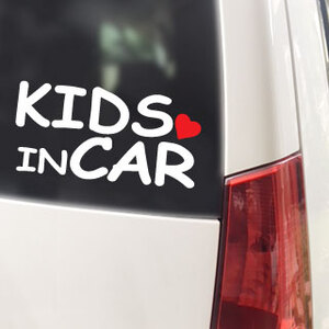 KIDS IN CAR ハート付/ステッカー(白15cm)cmc/ベビーインカー、キッズインカー、Baby in Car