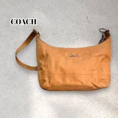 6142【Coach】ショルダーバッグ 　シンプル　ライトブラウン