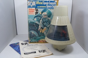 [珍品]Hasbro G.I.JOE Official Space Capsule and AUTHENTIC Space Suit G.I.ジョー 人形 カプセル ビンテージ フィギュア 雑貨