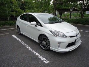 h-style　【送料込み】　30　プリウス　後期　フルエアロ　フロント　サイド　リヤ　（素地・未塗装）　