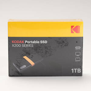 【新品未開封】1TB ポータブルSSD KODAK X200 外付け EKSSD1TX200K USB-C対応 超高速