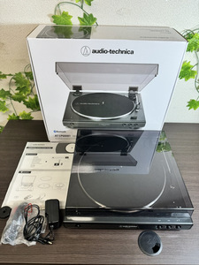 5902-93★audio-technica AT-LP60XBT／レコードプレイヤー／Bluetooth接続可能／ブラック／通電確認済み ★