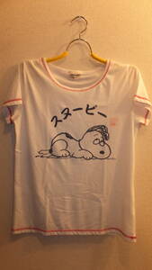 ★PEANUTS★スヌーピーレディースTシャツサイズLL　SNOOPY Ladies T-shirts size XL 　ホワイト　USED IN JAPAN