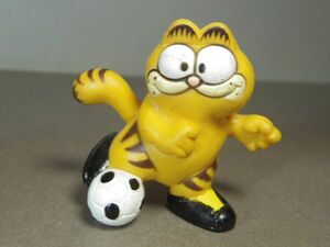 Garfield ガーフィールド PVCフィギュア サッカー DAKIN