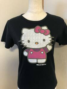 キティちゃんViViTix Tシャツ　凹凸のあるキティちゃんが可愛い！他にもキティちゃん出品中