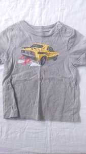 BABY　GAP　ベビーギャップ　Tシャツ　９０　　子供　キッズ　ジュニア　車柄