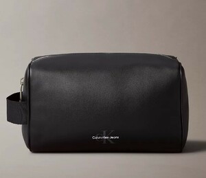 秋冬新作!!　　US限定!!　　Calvin Klein Monogram Logo Dopp Kit　　ロサンゼルスから最新本物をお届け!!