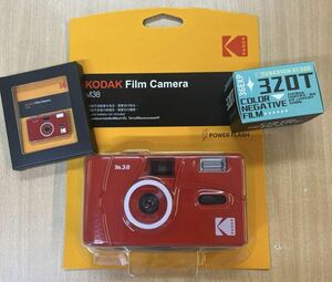 新品　未使用　Kodak コダックフィルムカメラM38レッド フィルム付き