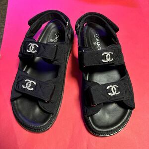 CHANEL サンダル　３８C サイズ　ブラック