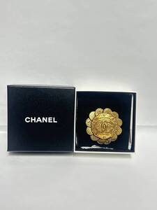 美品♪ CHANEL シャネル ココマーク ヴィンテージ ブローチ フラワー モチーフ ゴールド カラー 28 ★