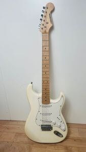 動作確認済み■プレイテック PlayTech ストラト■ストラトキャスター タイプ■エレキギター■色/白 ホワイト■ Stratocaster