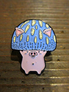 ピンバッチ　ブタキノコ　豚　きのこ　帽子　かわいい　動物　ピンバッジ