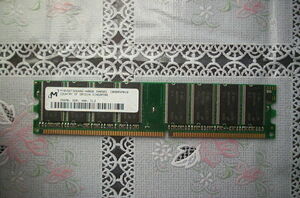 Micron～MT8VDDT3264AG-40BGB～DDR400～メモリ256MB～CL3