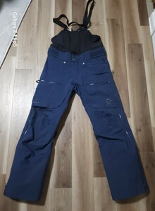 lofoten Gore-Tex Pro Pants (L ) ロフォテン ゴアテックス プロ パンツ ¥97,900（税込） ビブ