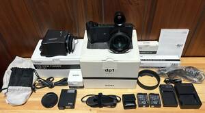 美品　フルセット　SIGMA dp1 Quattro & ビューファインダー LVF-01、VF-31、フラッシュ、他付属品多数