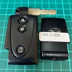 DA17300 点灯なし ダイハツ L0499純正 スマートキー ３ボタン キーレス L375S L385S タント タントカスタム等 スライドドア