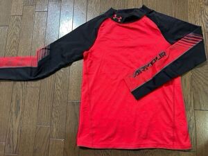 ★UNDER ARMOUR アンダーアーマー★YOUTH XL KIDS 子供用 150★UNDER SHIRT アンダーシャツ★