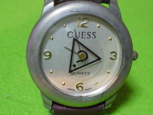 珍品　デザイン　GUESS　腕時計　シルバー　JAPAN　MOVT