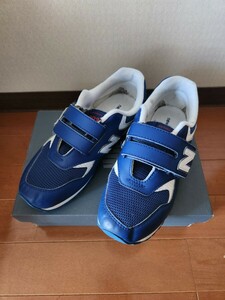 ニューバランス★new balance キッズスニーカー★男の子 ブルー　22.5cm　 