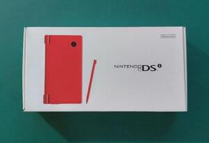 E19 【中古・美品】 NINTENDO ニンテントーDSi Red 9160　付属品完備