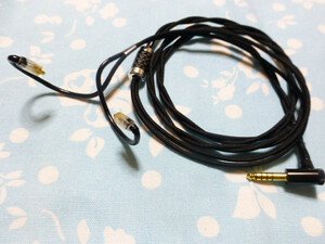 切り込み入り MMCX ケーブル オーグライン 八芯 120cm 4.4mm5極 L字 (カスタム可能) SHURE Fiio M15 ZX507 Cayin N8 R2R2000