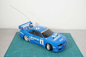 [NZ][A4036810] 1/10電動RCカー NISSAN CALSONIC IMPUL GT 1 ラジコンカー [現状品]