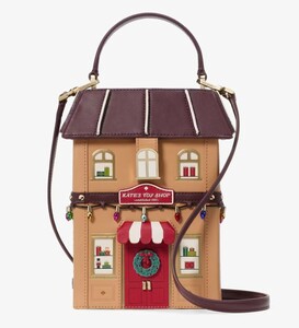 日本未発売　秋冬新作　Kate Spade Oh What Fun 3D Toy Store Crossbody　KI973　LAから最新本物をお届け！