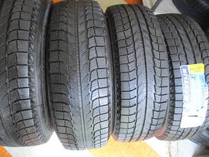 美品215/70 R16 100T U.S.A製MICHELIN STUDLESS 未使用品４本セット☆☆☆☆☆